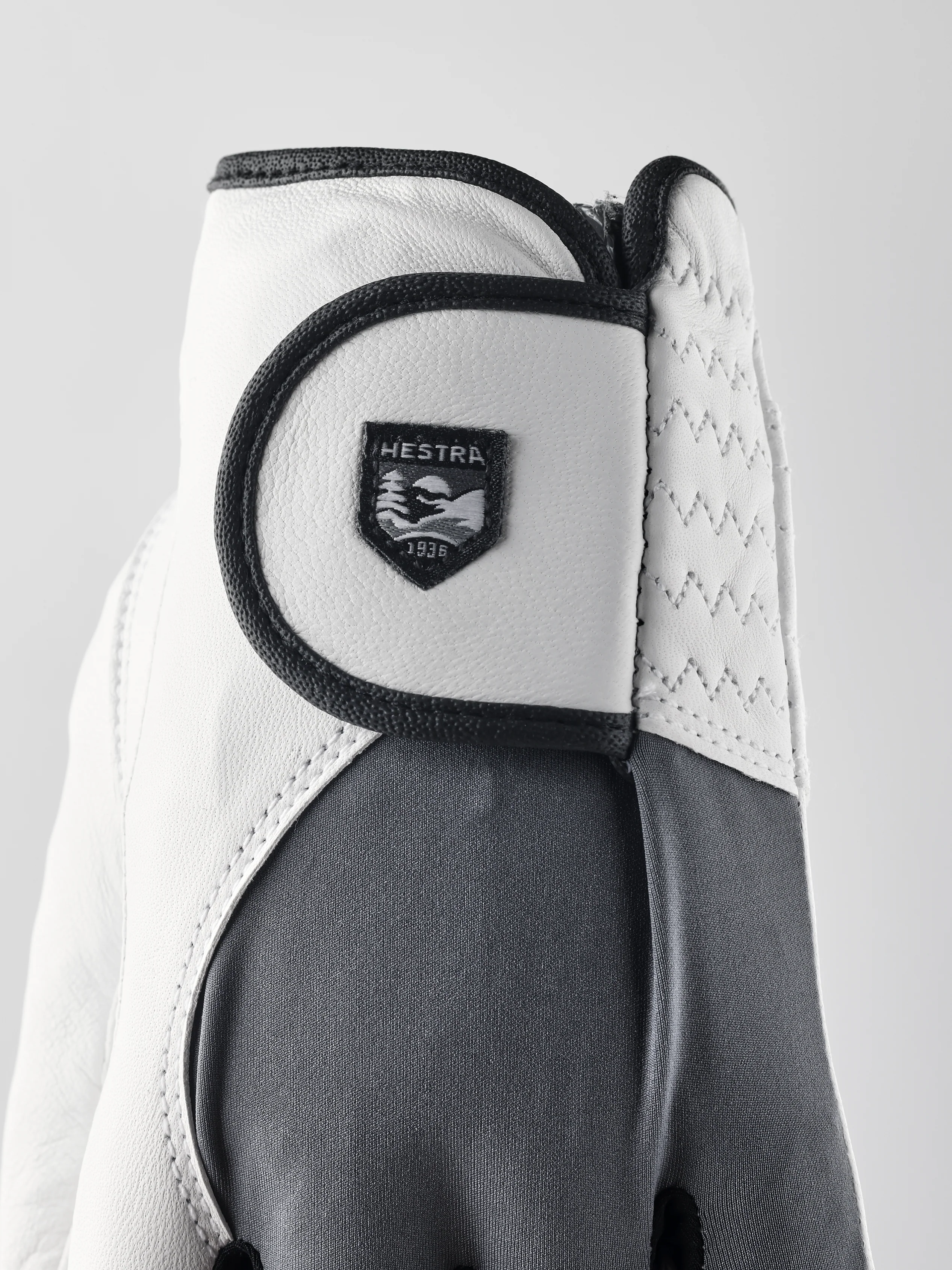 Golf Wedge Left - 5 finger - Image 4