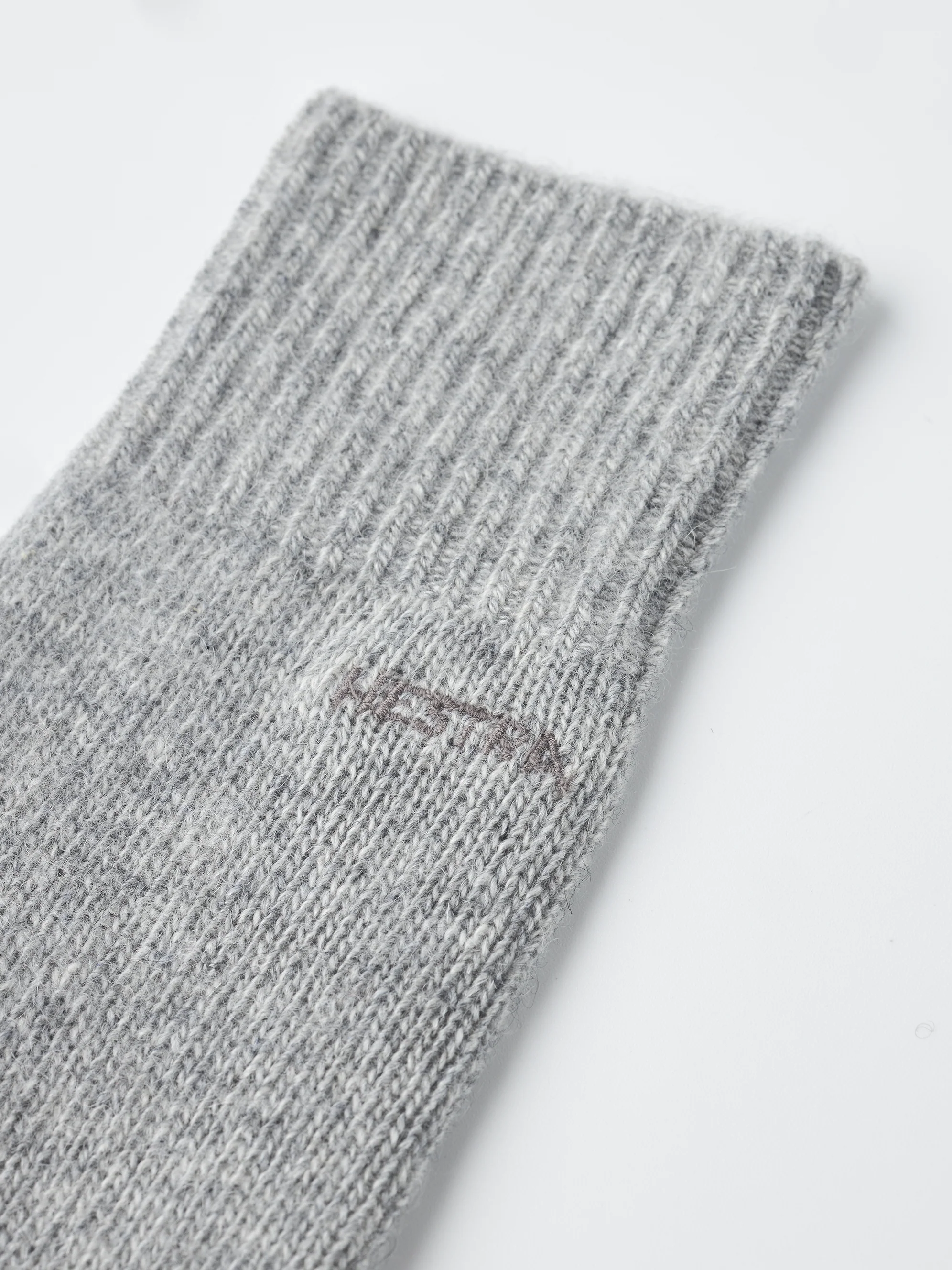 Ladies' cashmere tube - Image 3