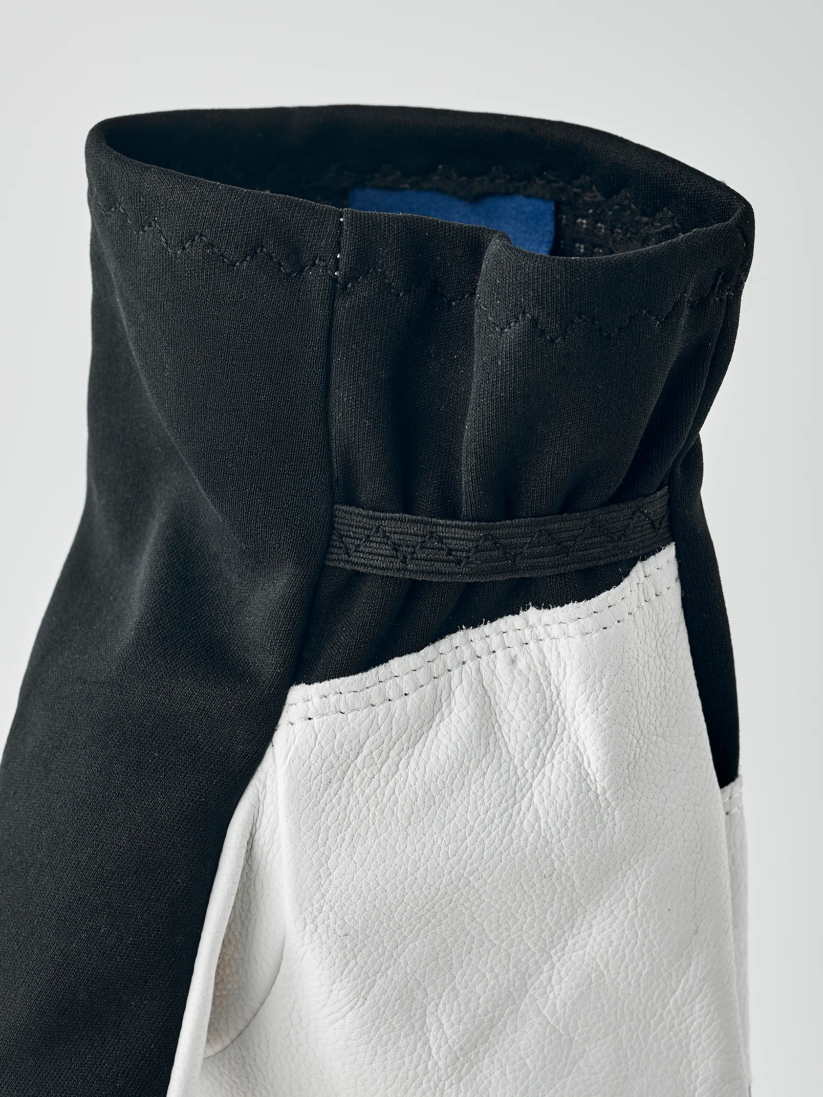 Leather Pull Over Mitt - Image 3