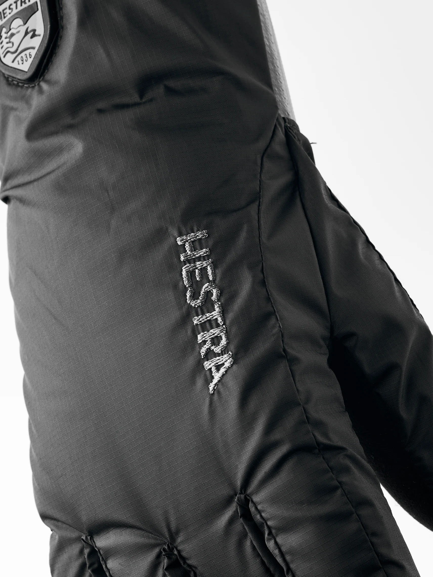 Women's Heated Liner - 5 finger - Image 4